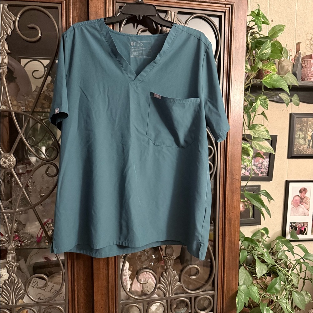 Figs Ocean Blue V-Neck Short Sleeve Top